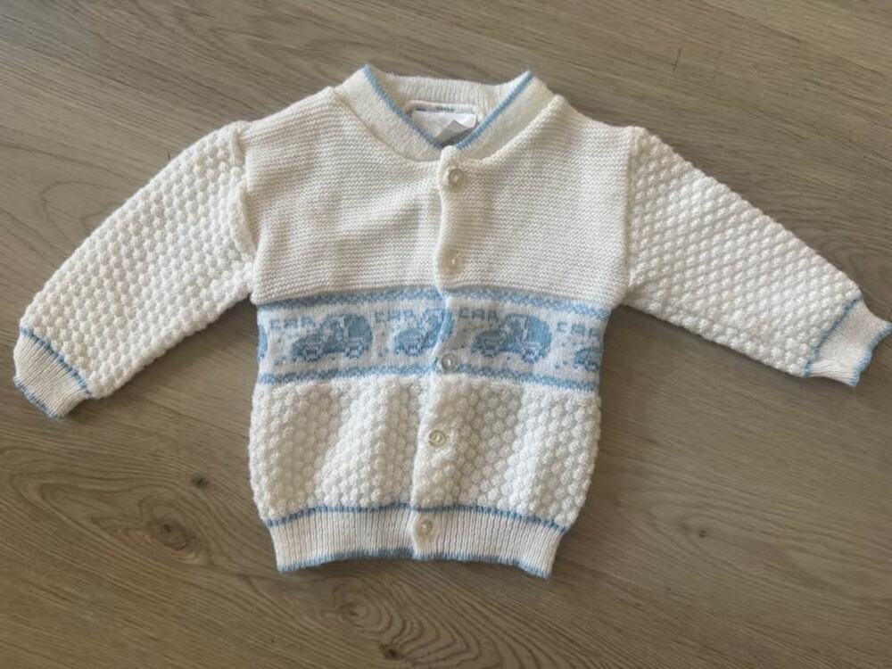 Kids & More Vintage Boys 0-6 months White Blue Knit Car Cardigan Sweater